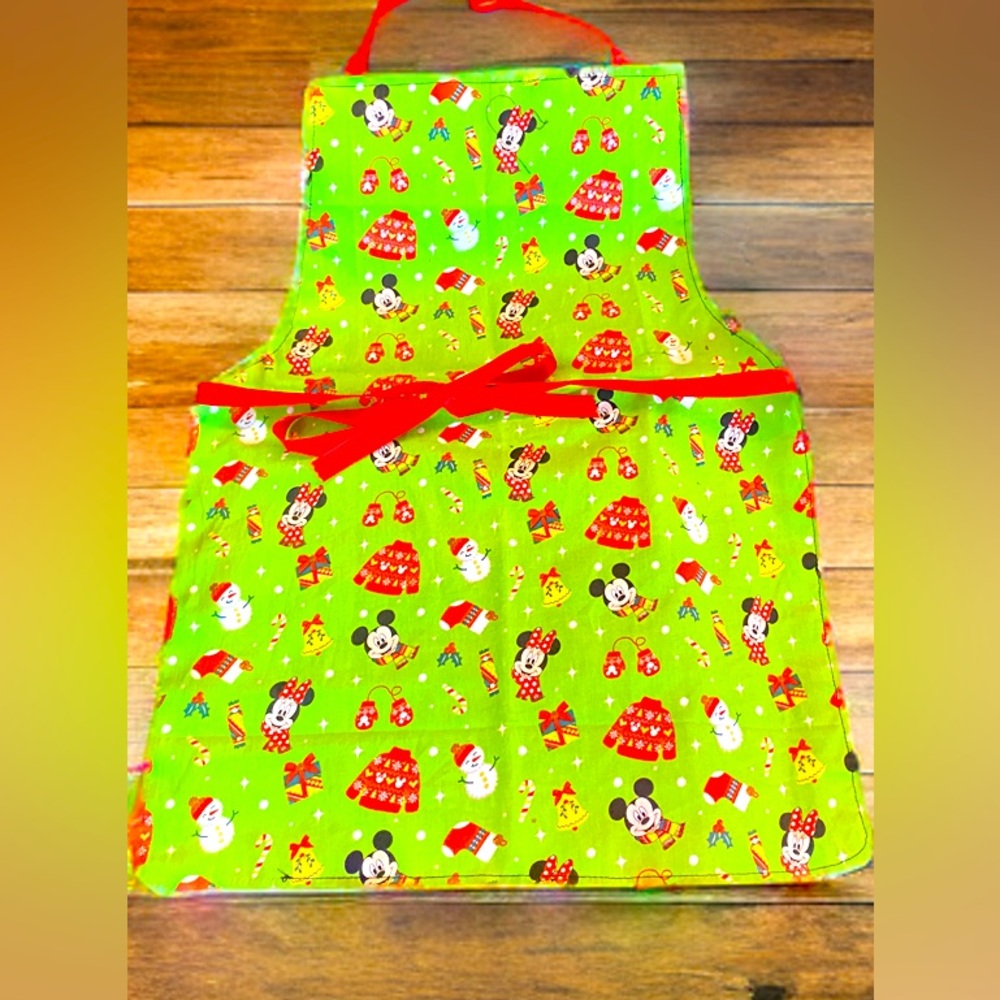 Children’s Christmas Apron - perfect for those Christmas pictures